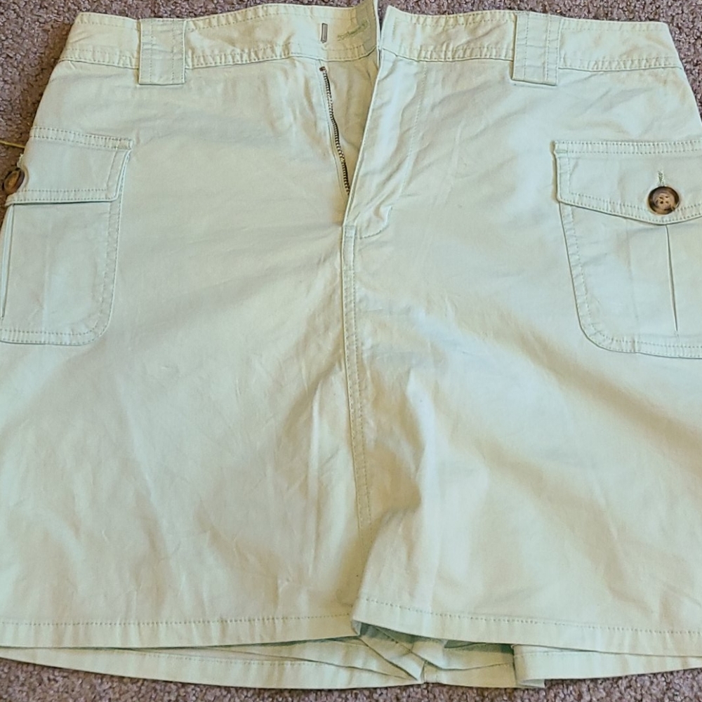 Skorts
